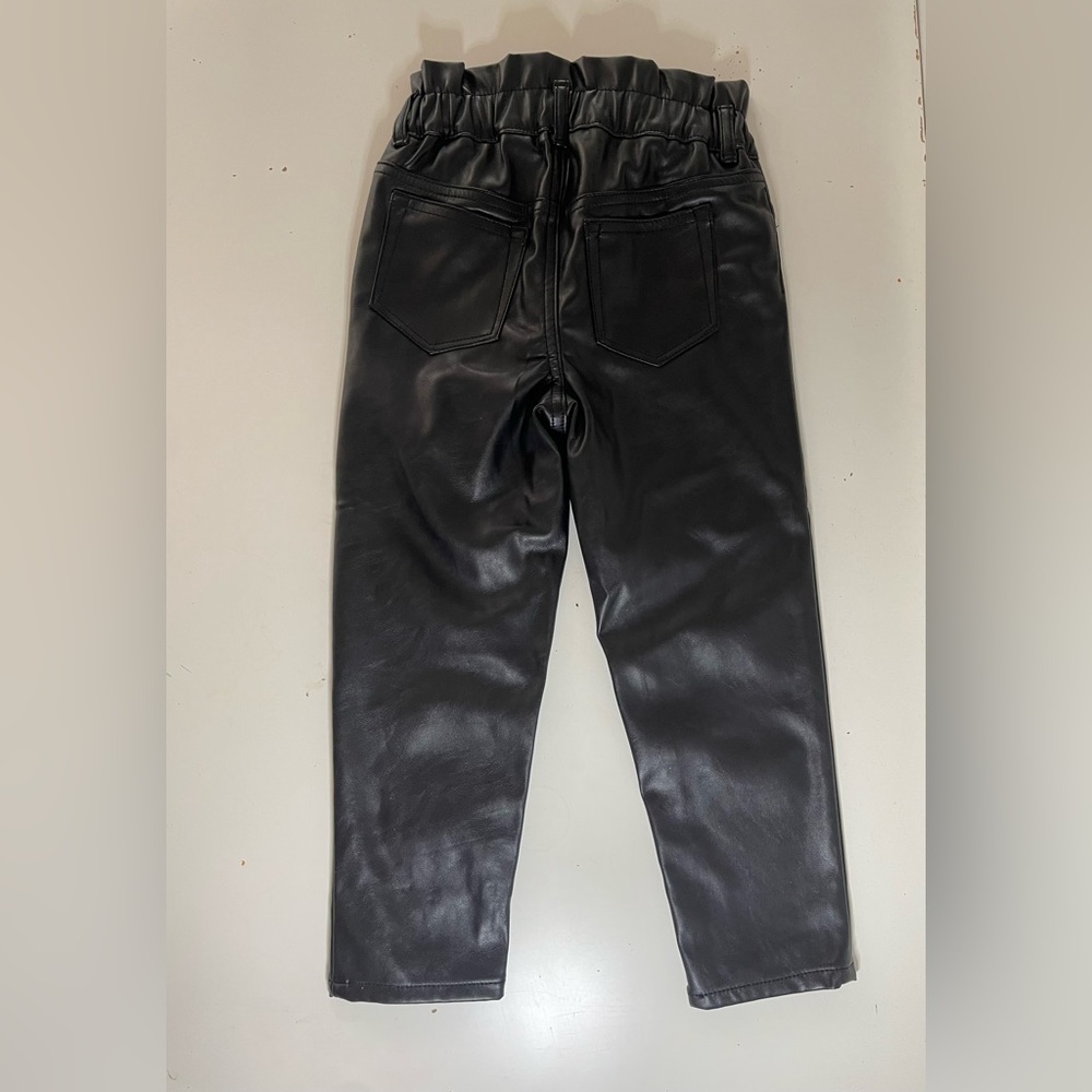 Baby Gap “Just Like Mom” Faux Leather pants Size 5 - Picture 2 of 3